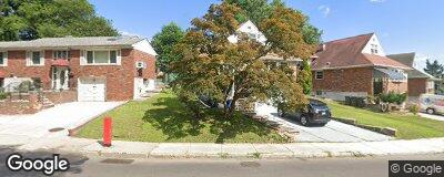Street View of 260-16 GRAND CENTRAL PKWY, Queens